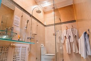 Riad Dar Al Assad