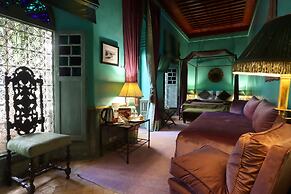 Riad Dar Al Assad