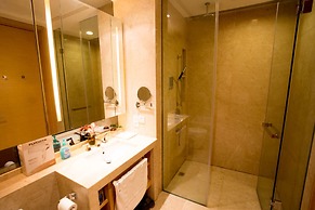 Wanlong Apartment Pazhou Branch