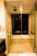 Wanlong Apartment Pazhou Branch