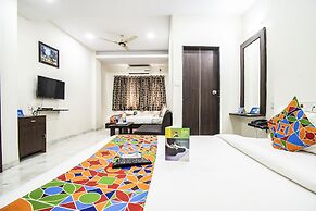 FabHotel Sahara Inn