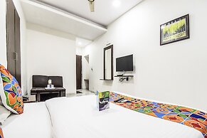 FabHotel Sahara Inn