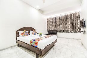 FabHotel Sahara Inn