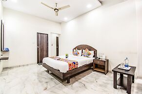 FabHotel Sahara Inn