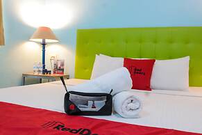 RedDoorz Plus near UV Mandaue Cebu