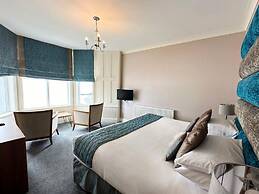 Caerwylan Hotel