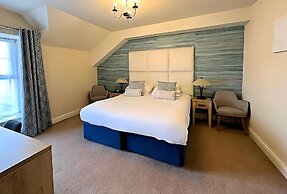 Caerwylan Hotel
