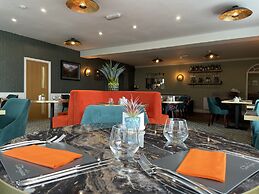 Caerwylan Hotel
