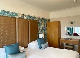 Caerwylan Hotel