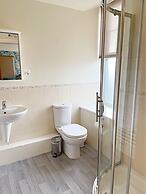 Caerwylan Hotel