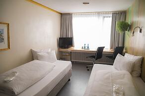 Abalon Hotel Ideal