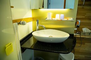 Abalon Hotel Ideal