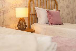 Central Guest House