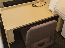 Super Hotel Premier Osaka Honmachi