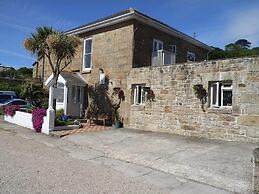 Bay Lodge