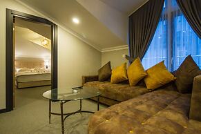 King Apart Suites