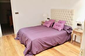 Luxury Apartment Santa Barbara Castle