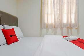 RedDoorz @ Jalan Biak Roxy Jakarta