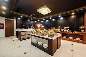 Sana Danang Beach Hotel