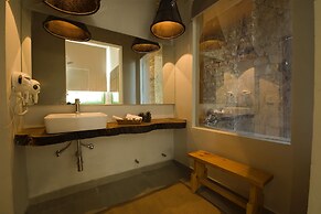 Seclude Kasauli