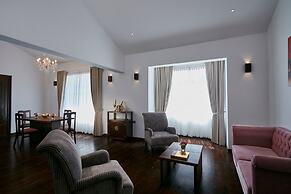 Galway Heights Hotel