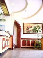 Jin Lon Hotel