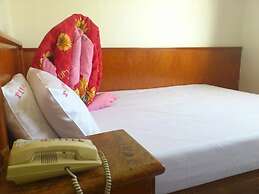 Jin Lon Hotel