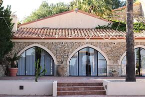 Agriturismo Baglio Làuria