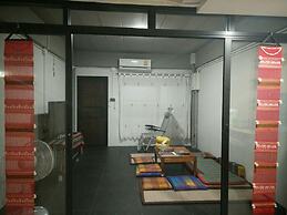 Tangmo House - Hostel