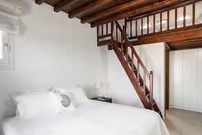 AGL Luxury Villas