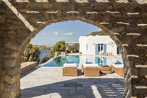 AGL Luxury Villas