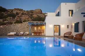 AGL Luxury Villas
