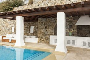AGL Luxury Villas