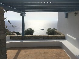 AGL Luxury Villas