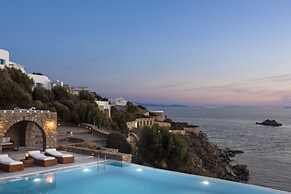 AGL Luxury Villas
