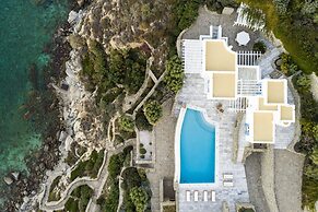 AGL Luxury Villas