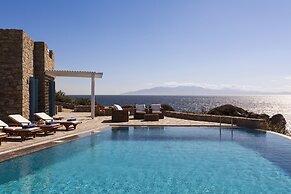 AGL Luxury Villas