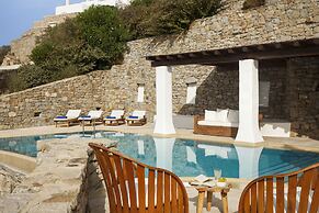 AGL Luxury Villas