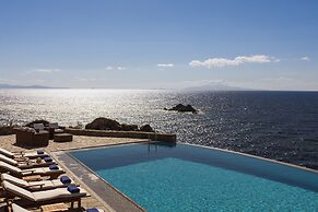 AGL Luxury Villas