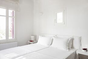 AGL Luxury Villas