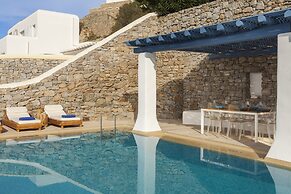 AGL Luxury Villas
