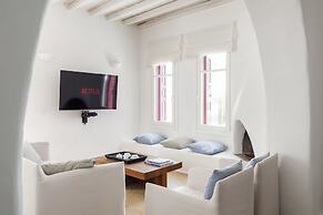 AGL Luxury Villas