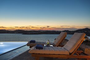 AGL Luxury Villas