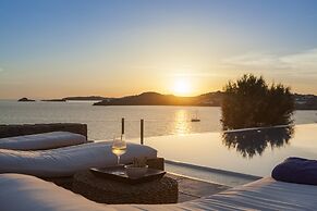 AGL Luxury Villas