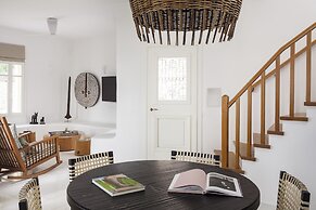 AGL Luxury Villas