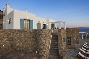 AGL Luxury Villas
