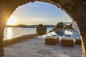 AGL Luxury Villas