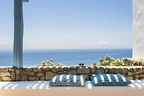 AGL Luxury Villas