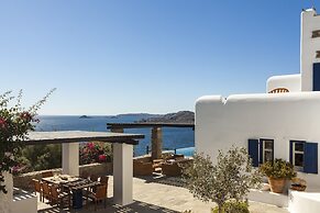AGL Luxury Villas