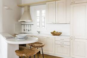 AGL Luxury Villas